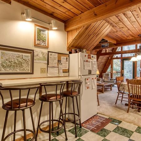 Mountain Springs Chalet Gatlinburg Exterior foto